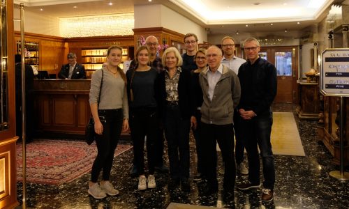Familie Märkl feiert in Wien